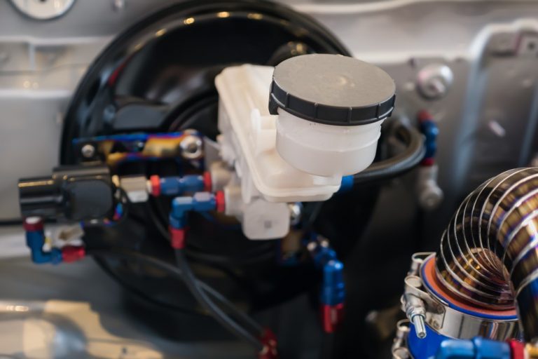 How Do You Test a Brake Master Cylinder?