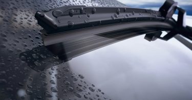 How to Use Windshield Wipers