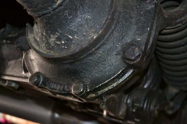 rear differential leak on car engine